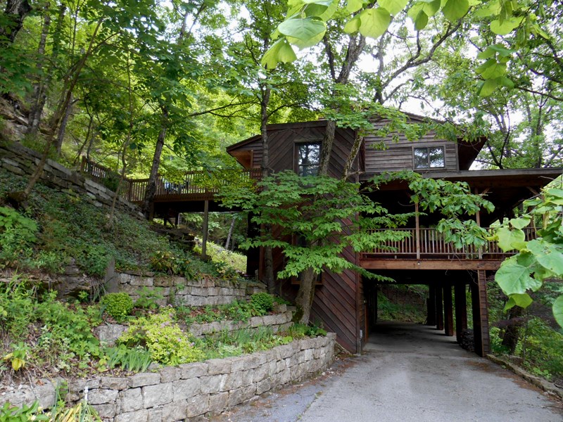 Riley and Armstrong - Residential