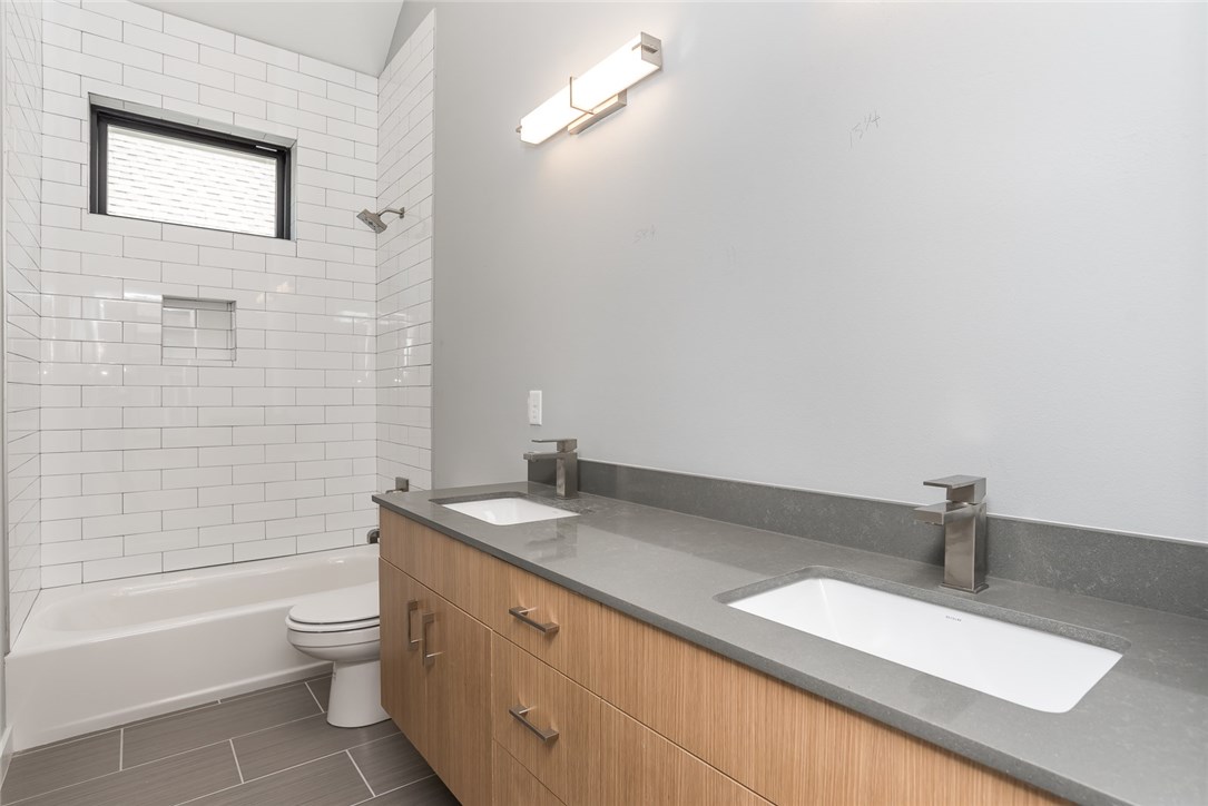 SOUTHSIDE SUB-BENTONVILLE - Residential