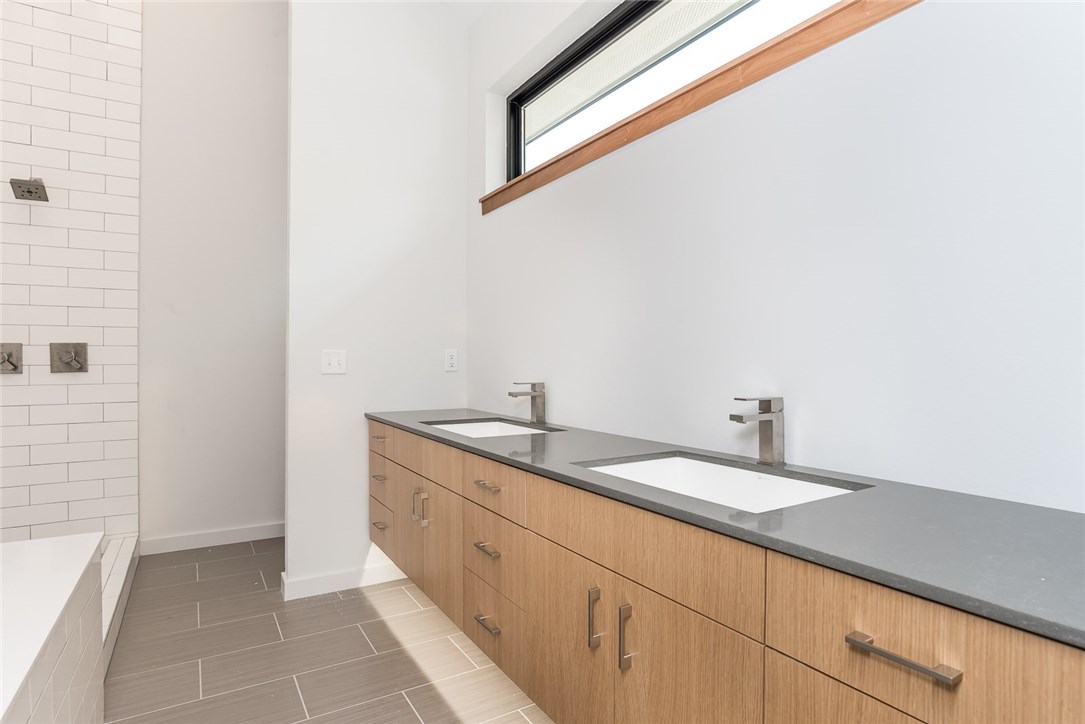 SOUTHSIDE SUB-BENTONVILLE - Residential