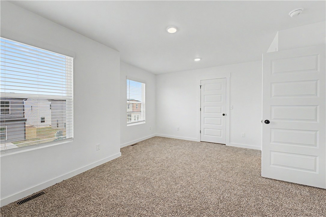 FEATHERSTON WEST SUB PH 1-CENTERTON - Residential
