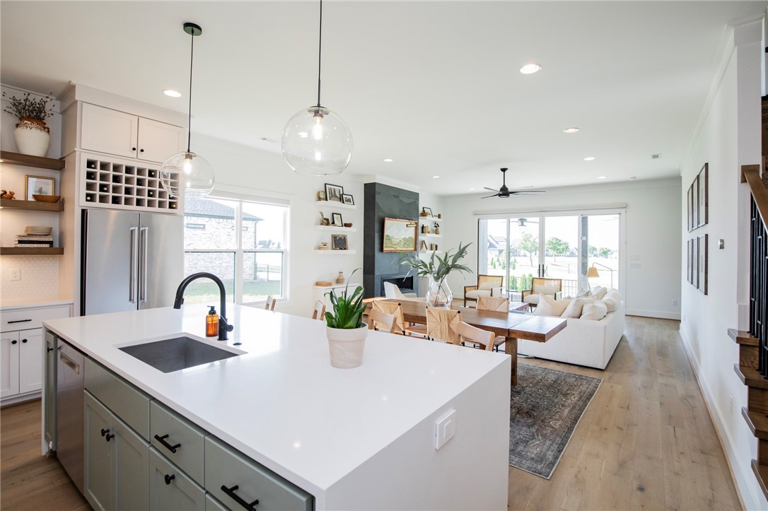 Shadow Valley - Residential