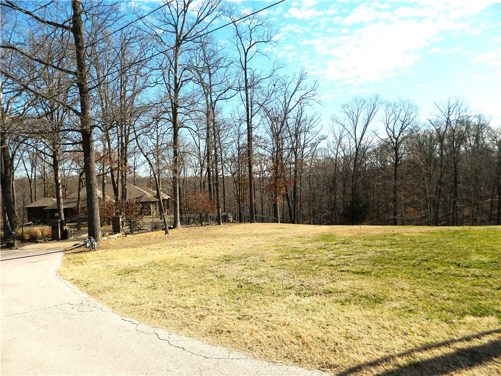 Twin Lakes Estate Rogers - Land