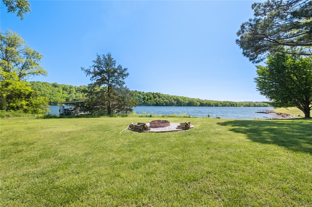 Vans Lakeside Acres Rurban - Residential