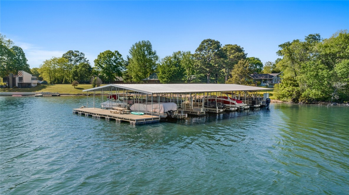Vans Lakeside Acres Rurban - Residential