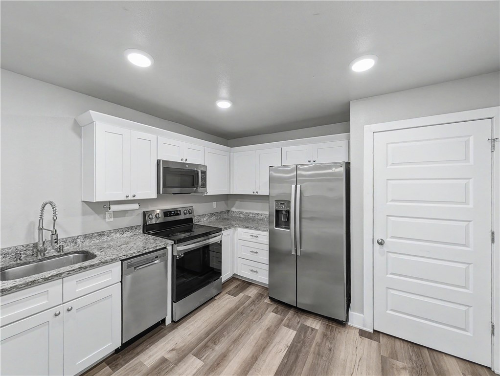 Hampstead Sub Bvv - Residential Lease