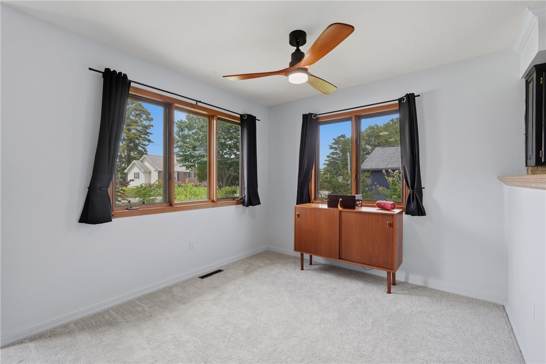 Unit 9 Holiday Island - Residential