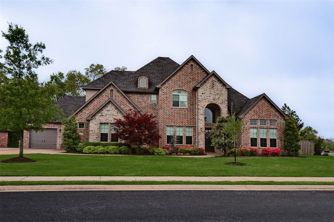 Oak Tree Centerton - Residential