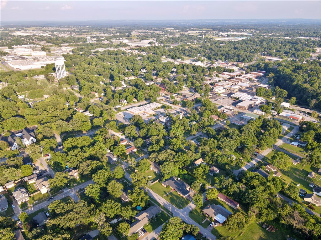 WM C TATE'S ADD-SILOAM SPRINGS - Residential