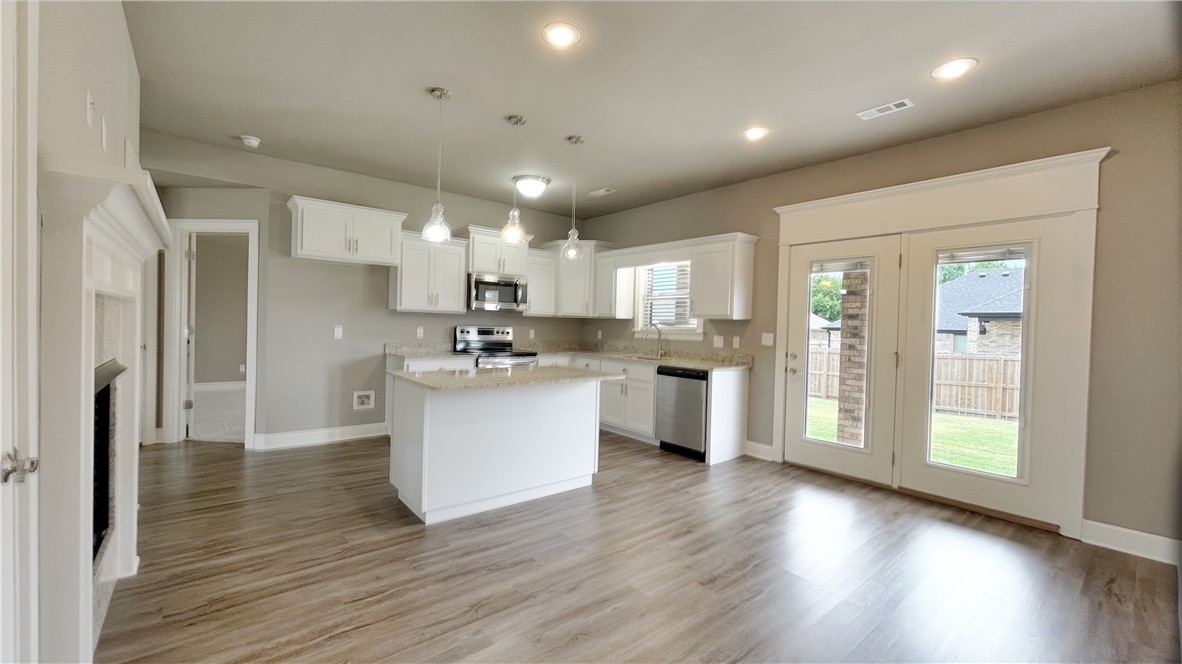 Belle Meade Sub Ph 4 - Residential Lease