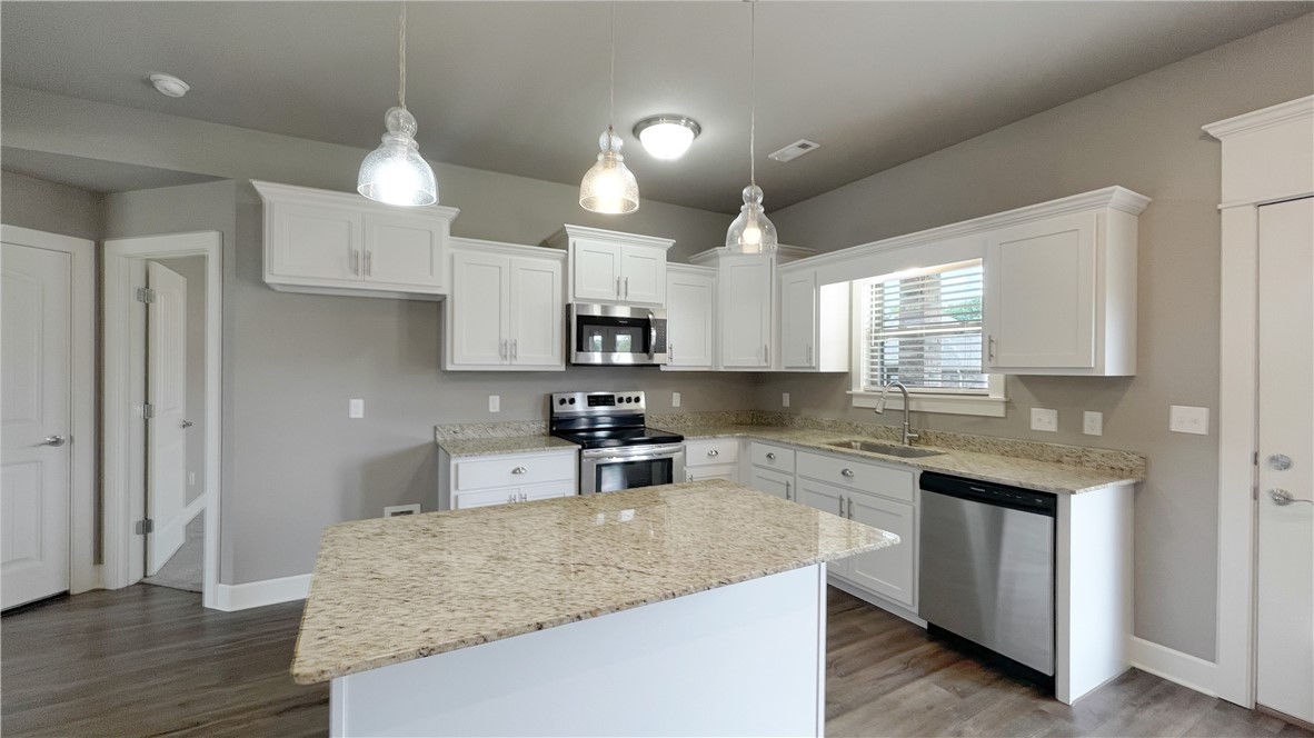 Belle Meade Sub Ph 4 - Residential Lease
