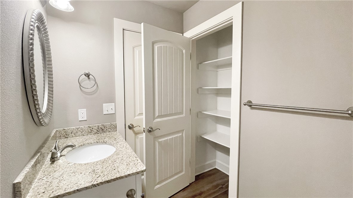 Belle Meade Sub Ph 4 - Residential Lease