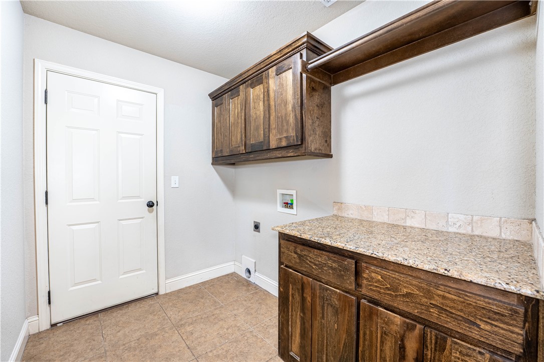 Laurynwood Estates - Residential Lease