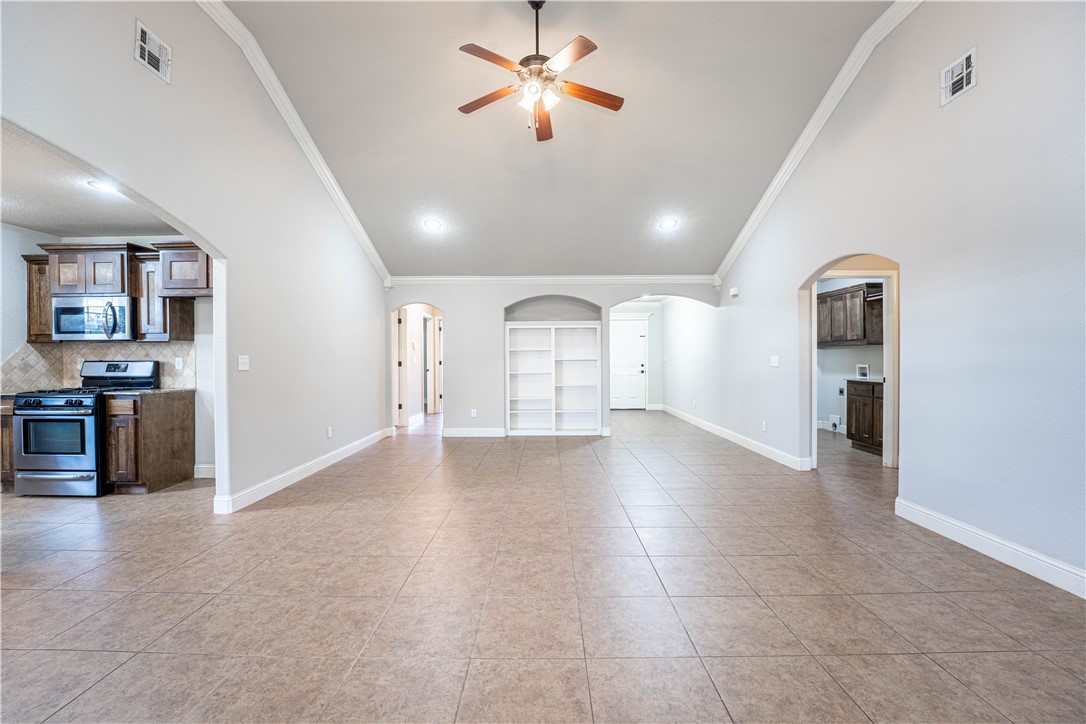Laurynwood Estates - Residential Lease