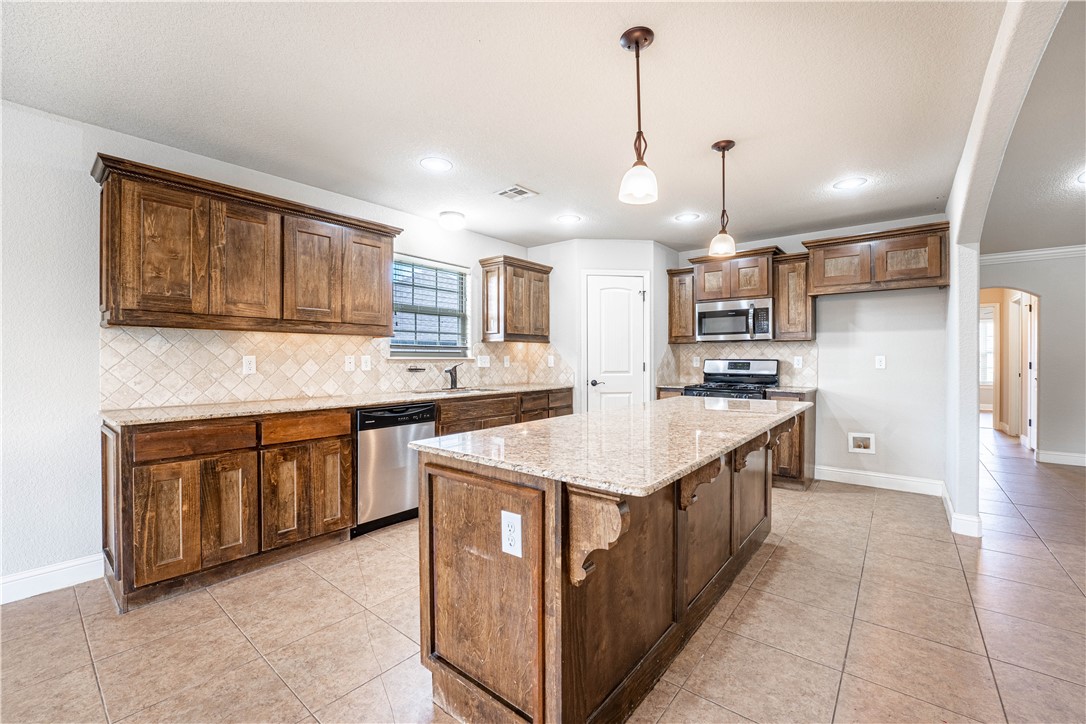 Laurynwood Estates - Residential Lease