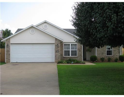 Great first time buyer's home priced under $135K!  Very well maintained 3 bedroom 2 bath with new roof, new paint and new carpet.