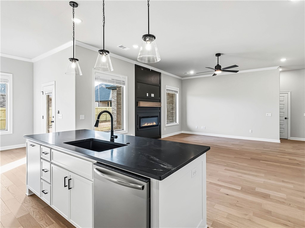 Hillcrest - Residential