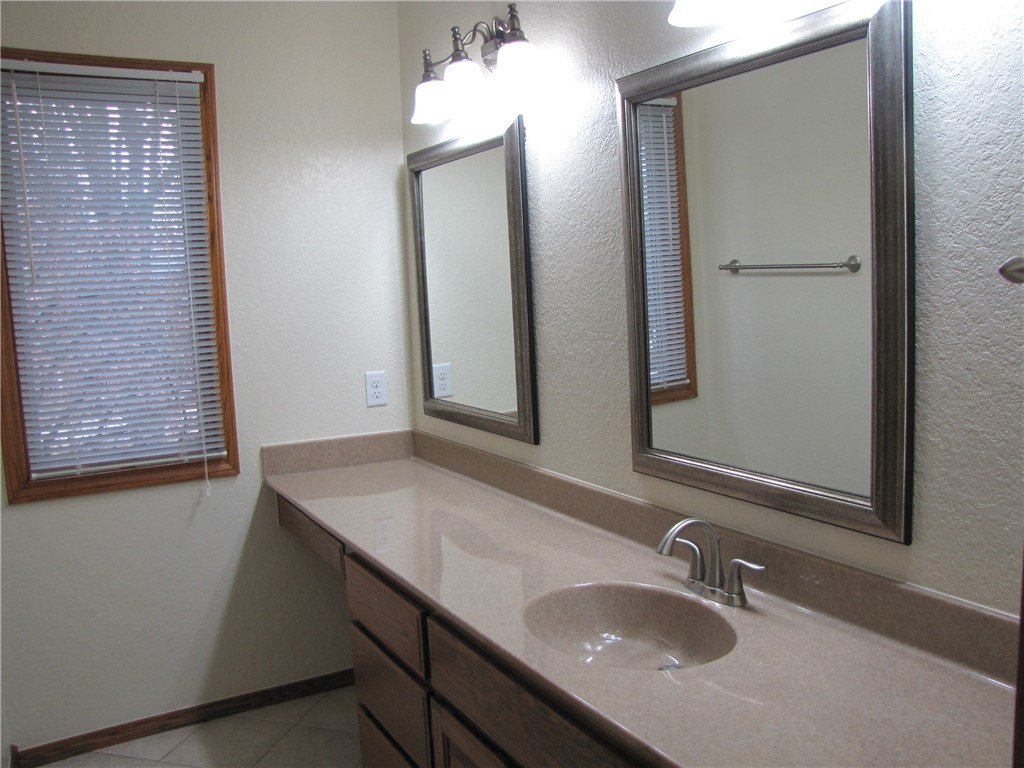 Kingswood Sub Bvv - Residential Lease