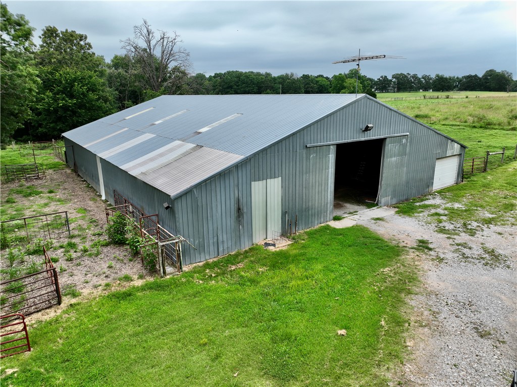 08-16-33 - Residential