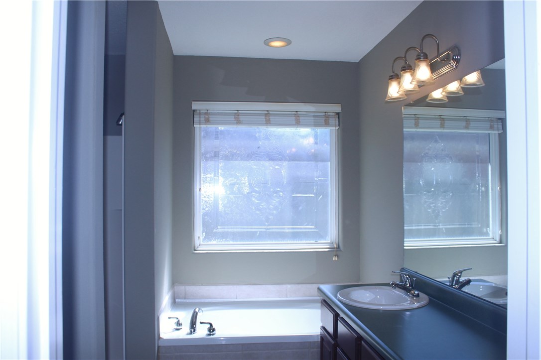 Paige Place Add Siloam Spgs - Residential