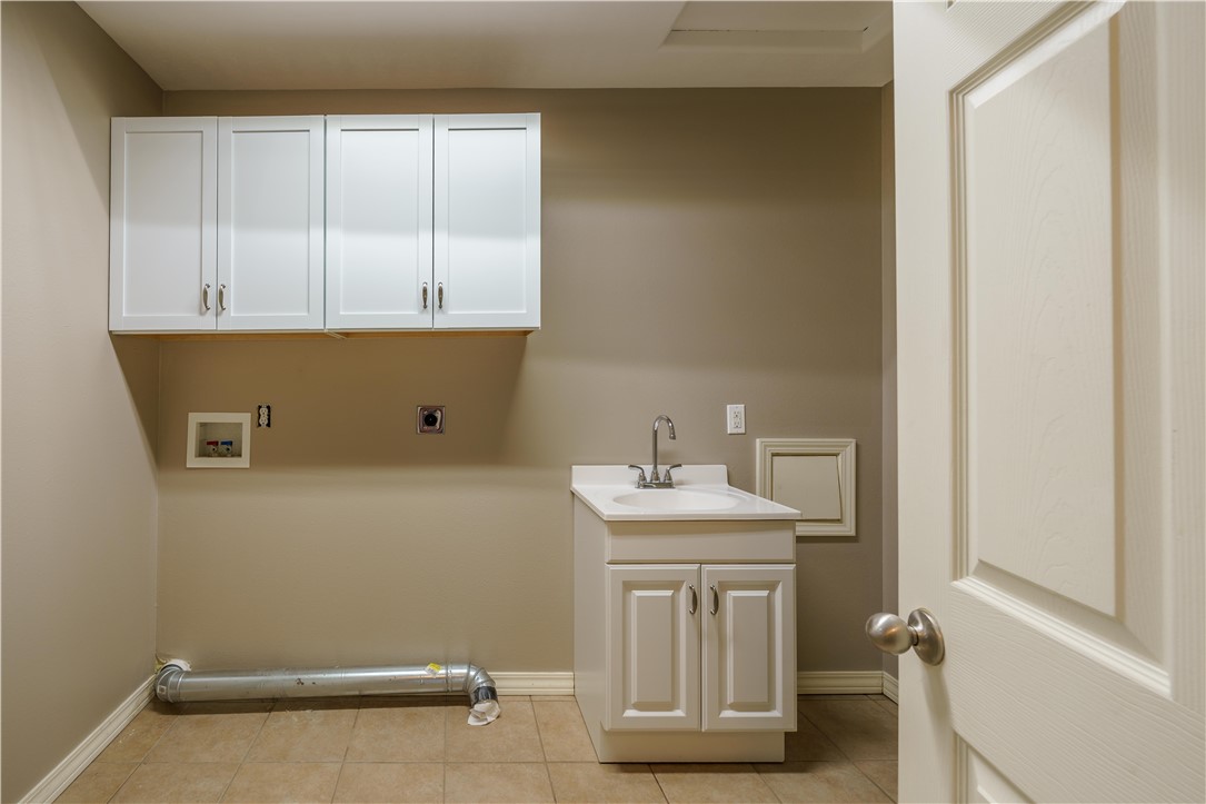 Unit 6 Holiday Island - Residential