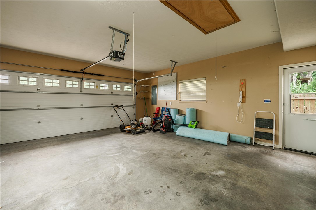 Unit 6 Holiday Island - Residential