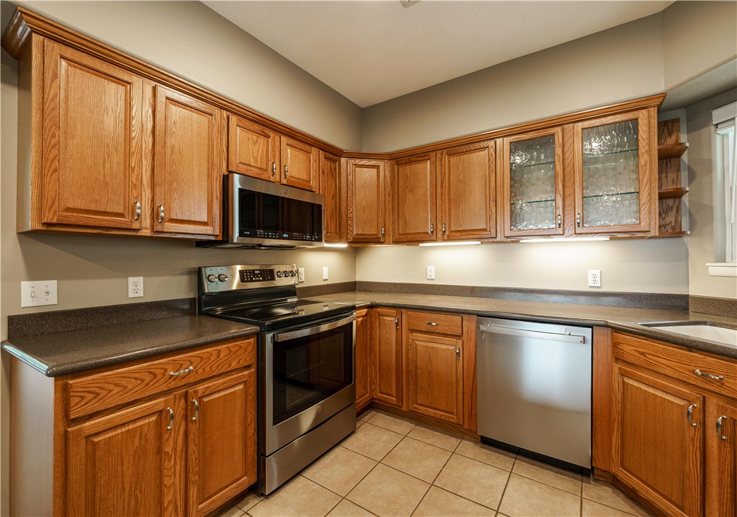 Unit 6 Holiday Island - Residential