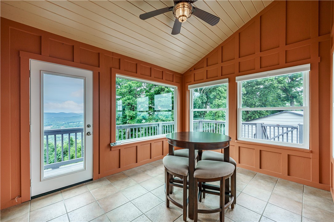 Unit 6 Holiday Island - Residential
