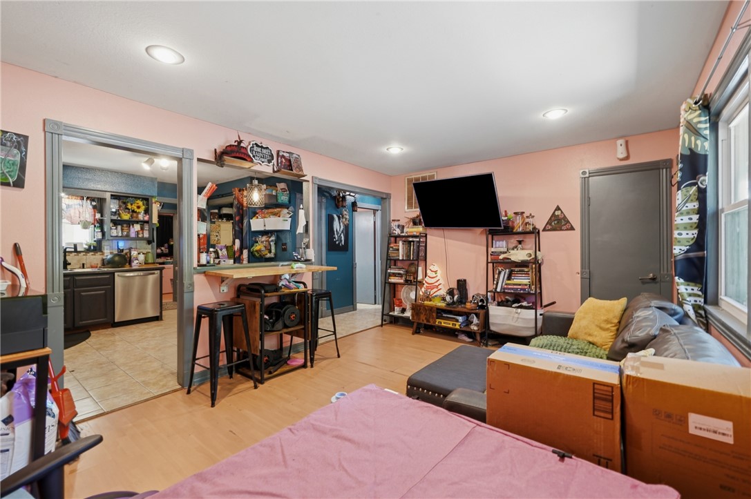 Unit 10 Holiday Island - Residential