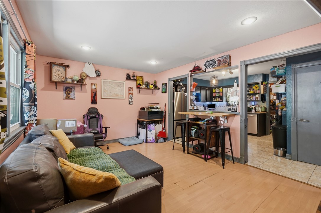 Unit 10 Holiday Island - Residential