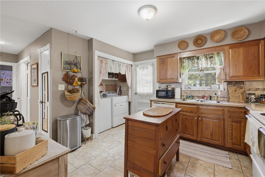 Unit 10 Holiday Island - Residential
