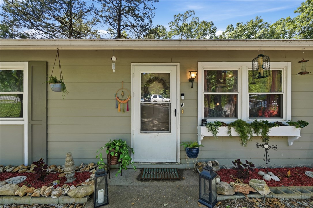 Unit 10 Holiday Island - Residential