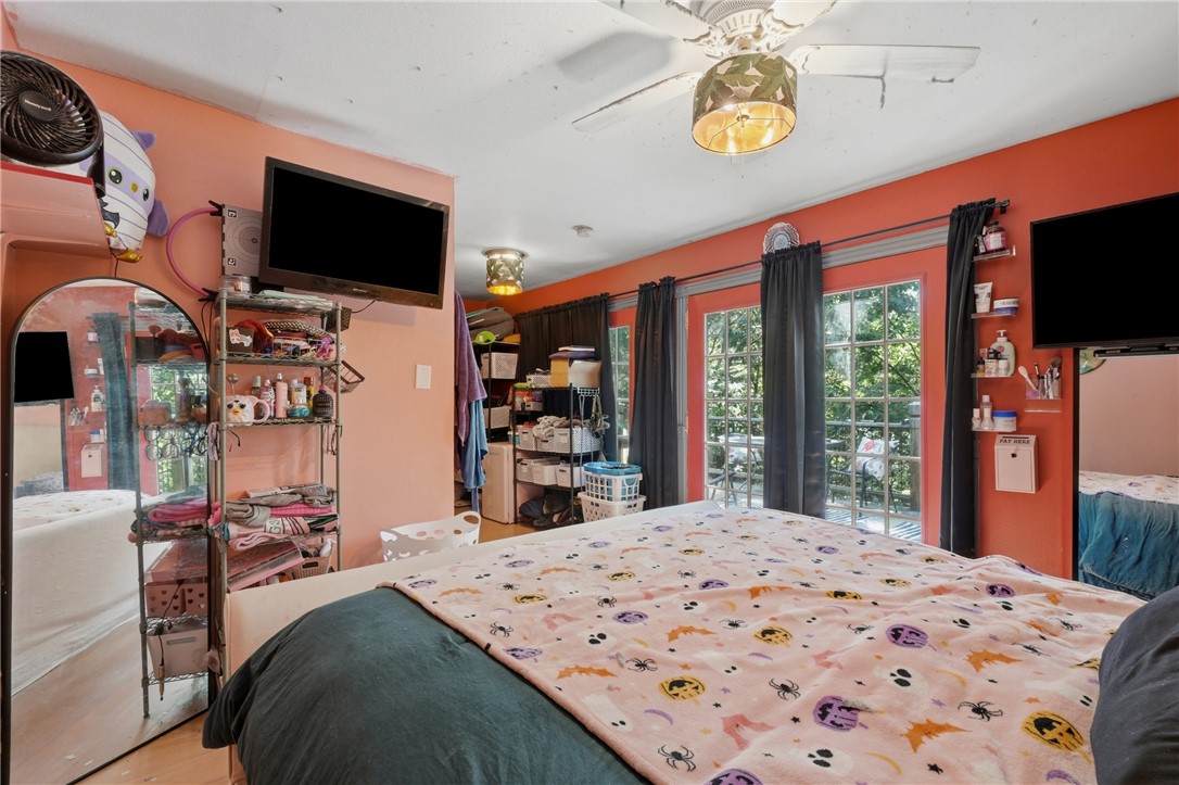 Unit 10 Holiday Island - Residential