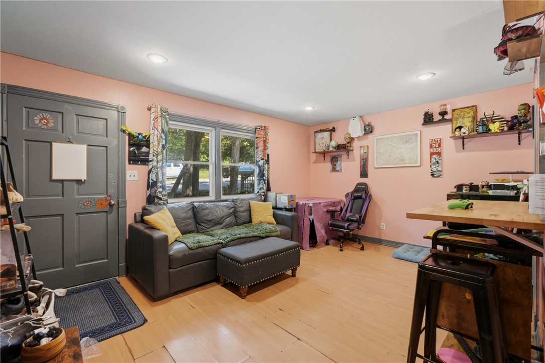 Unit 10 Holiday Island - Residential