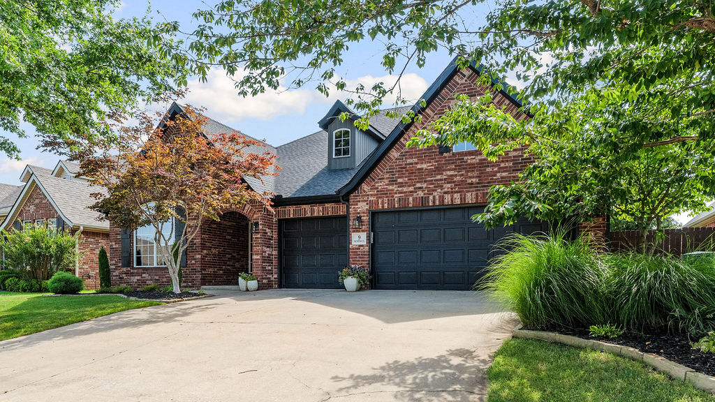 Meadows At Woods Crk, The Bentonville - Residential