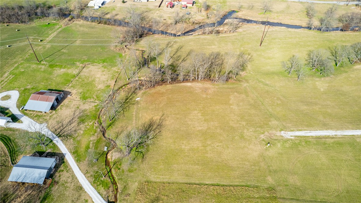Tontitown Outlots 2000 Annex - Land