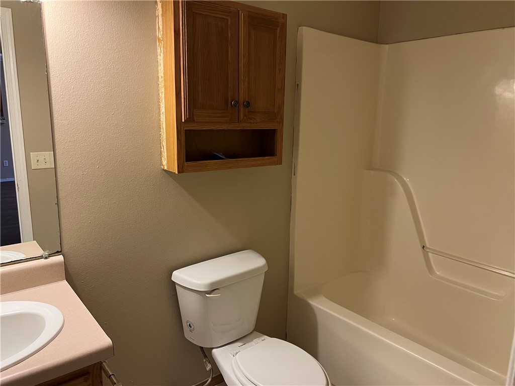 Chanel Court Add Siloam Spgs - Residential Lease