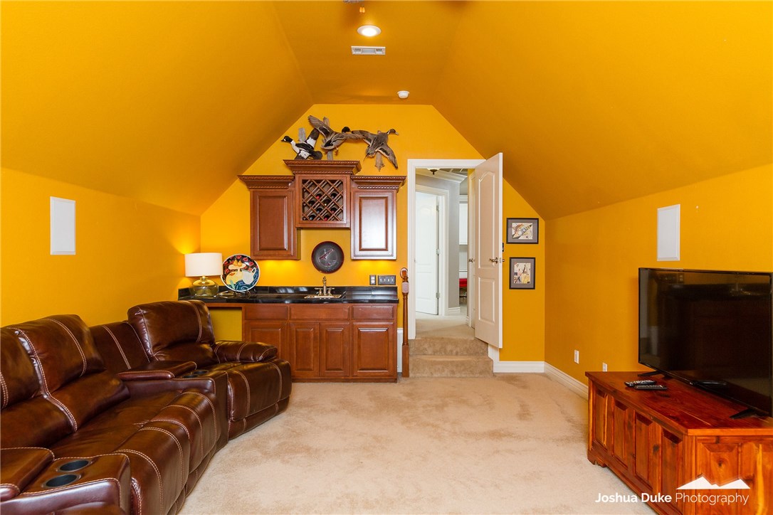 Mission Hills - Residential
