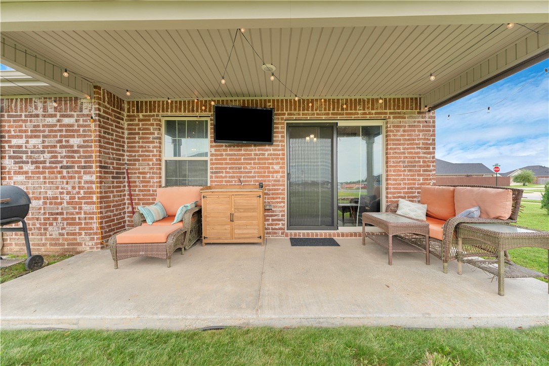 Hickory Meadows - Residential