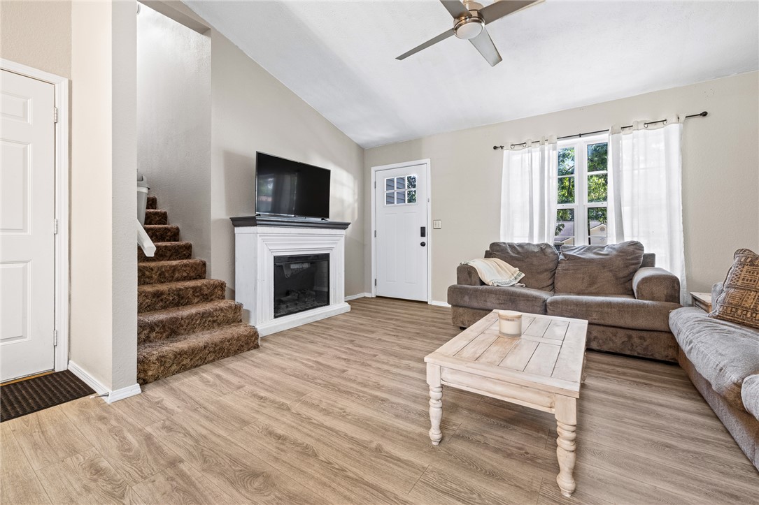 Wood Ridge Park - Residential