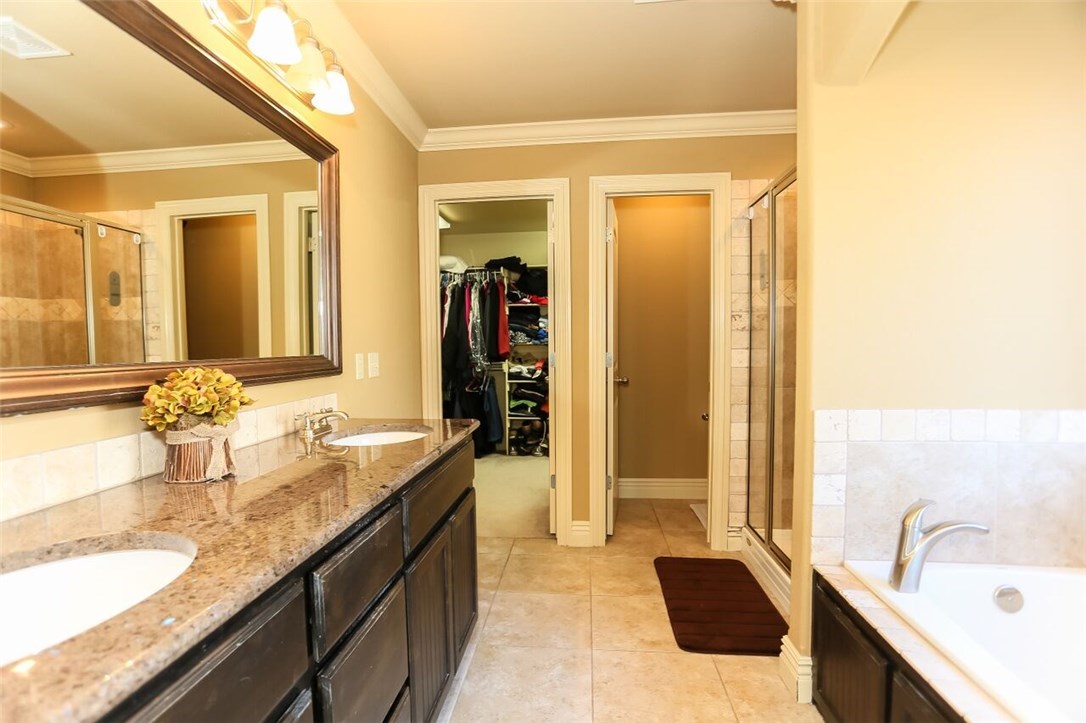 Edens Brooke Sub Ph III Bentonville - Residential
