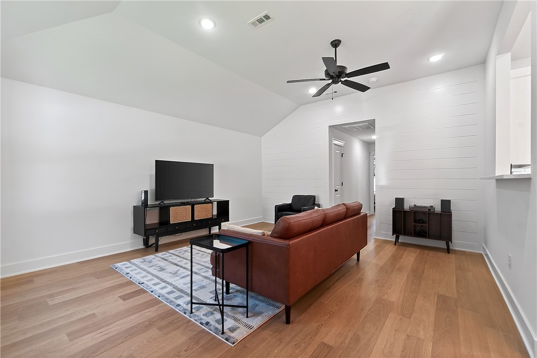 Brecknock Sub Bvv - Residential