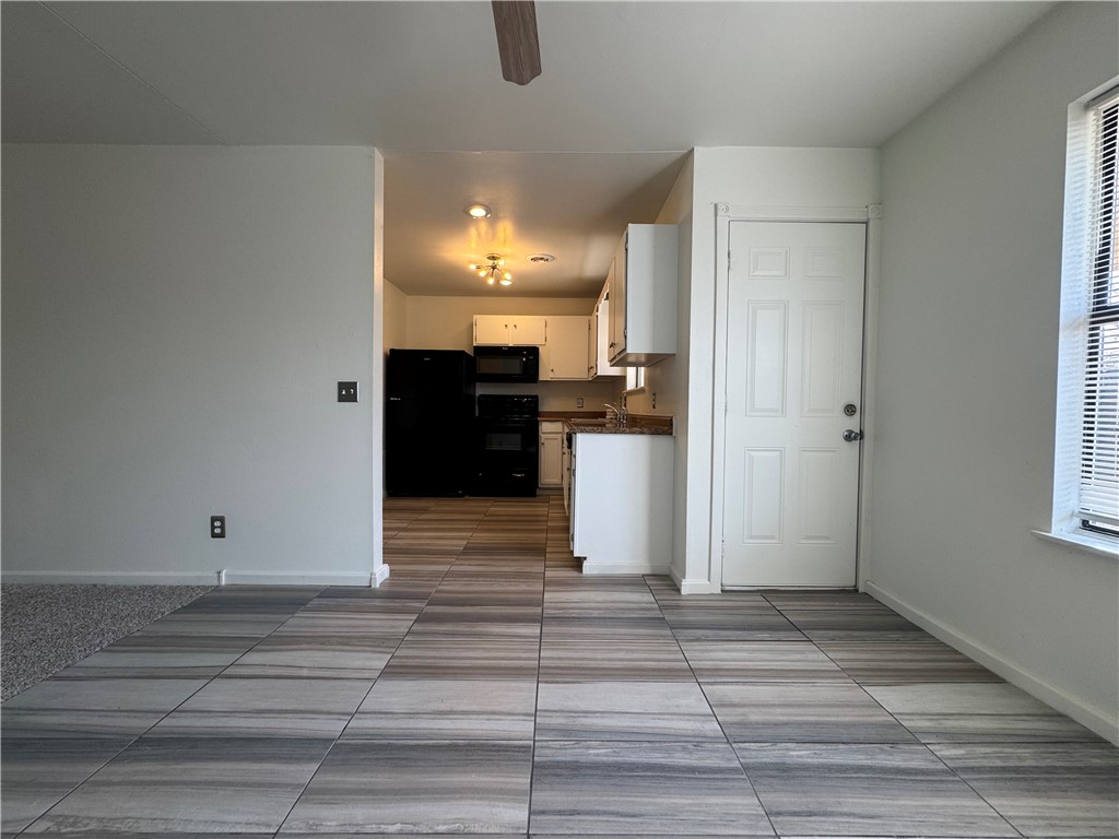 Centennial Acres Unit 04-Rogers - Residential Lease