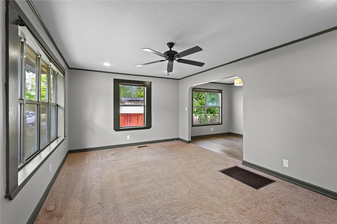 Fayetteville Outlots - Residential Lease