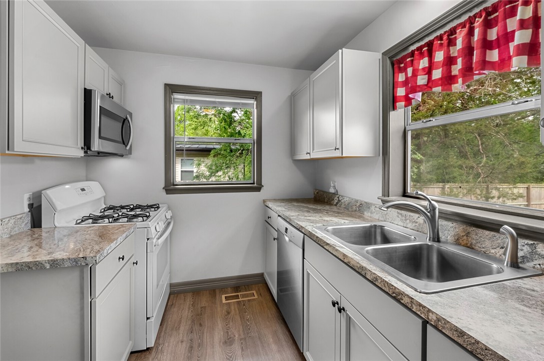 Fayetteville Outlots - Residential Lease