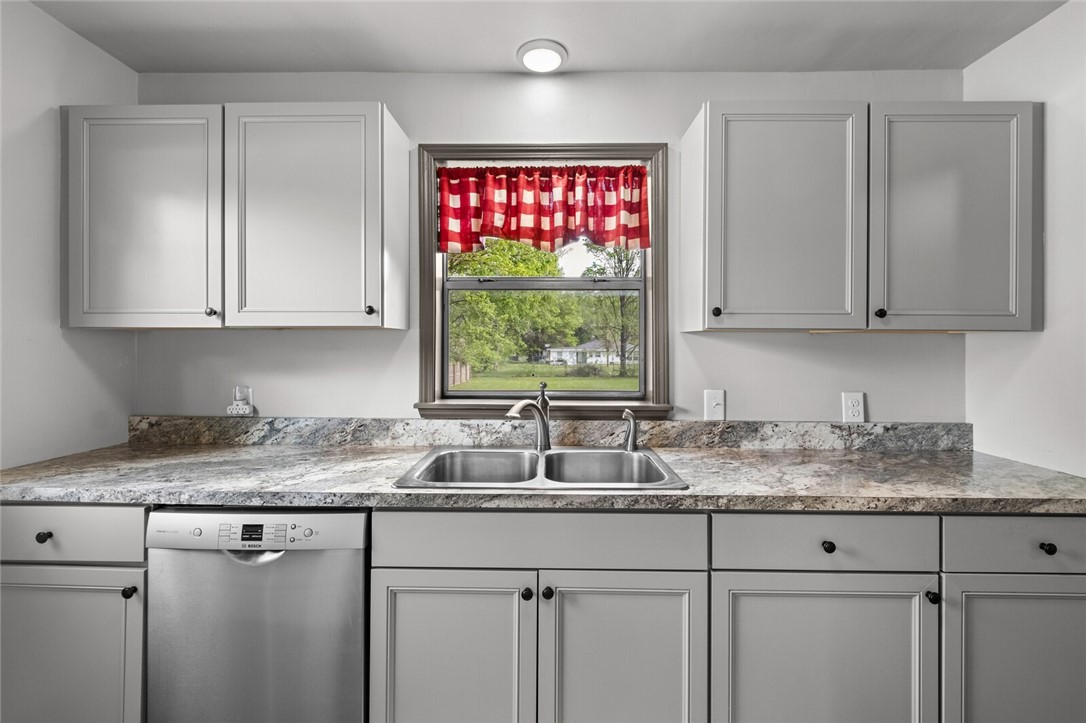 Fayetteville Outlots - Residential Lease