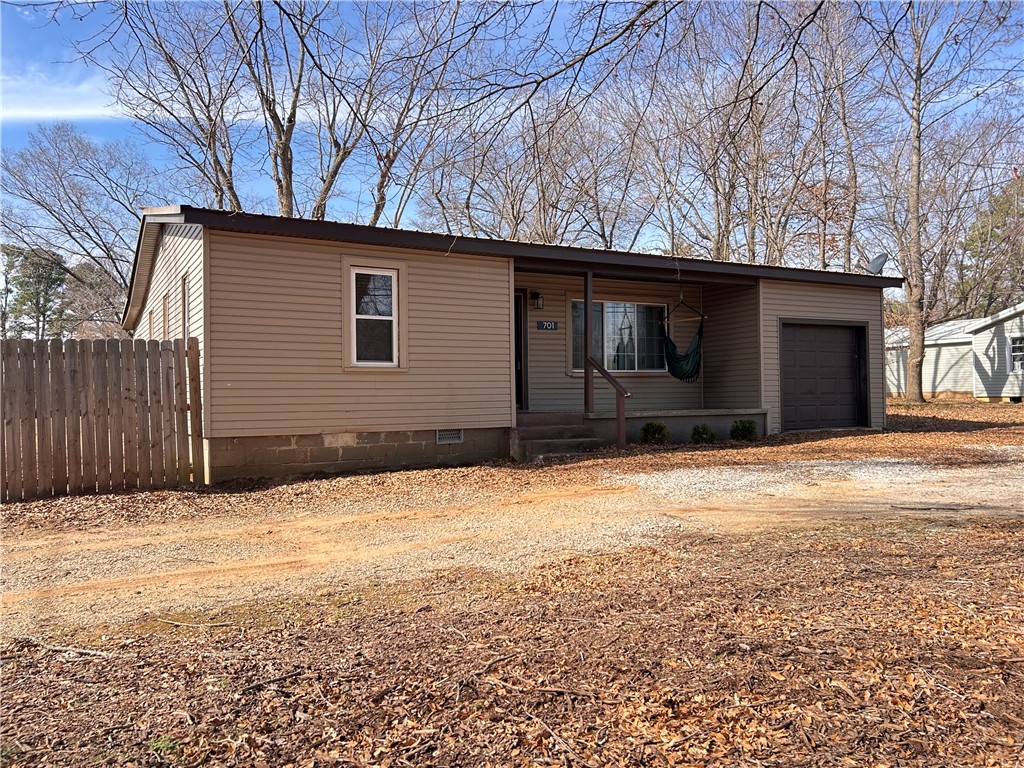 36-21-30-PEA RIDGE - Residential