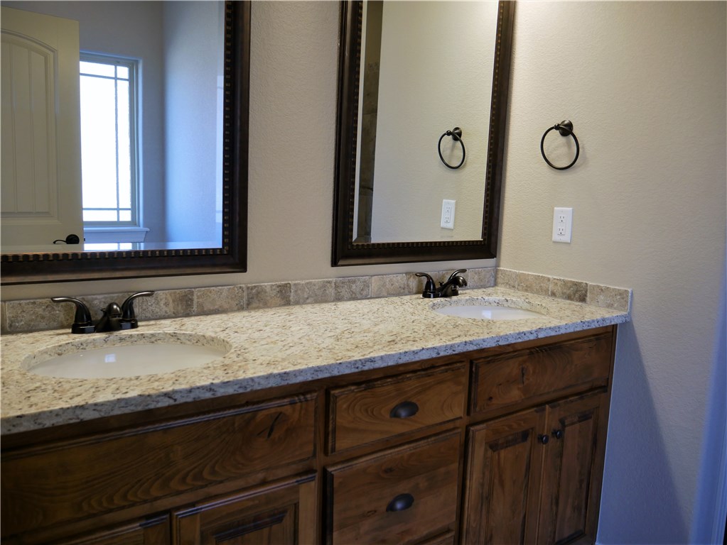 Hickory Hills - Residential