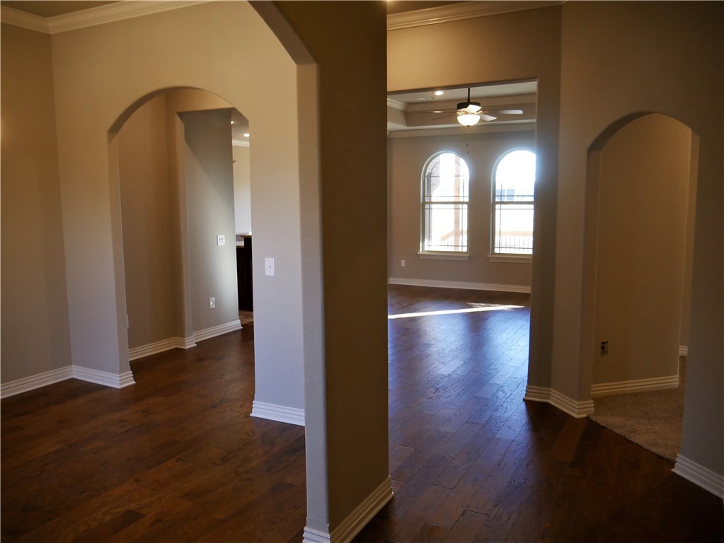 Hickory Hills - Residential