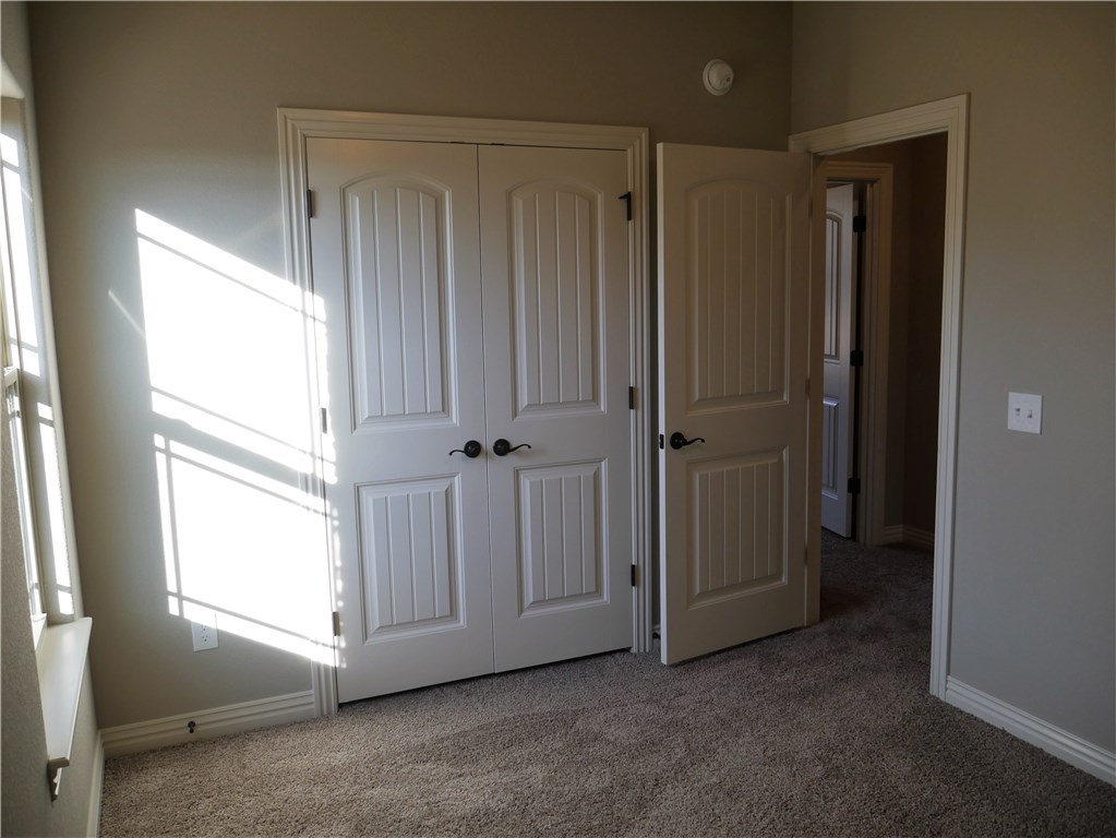 Hickory Hills - Residential