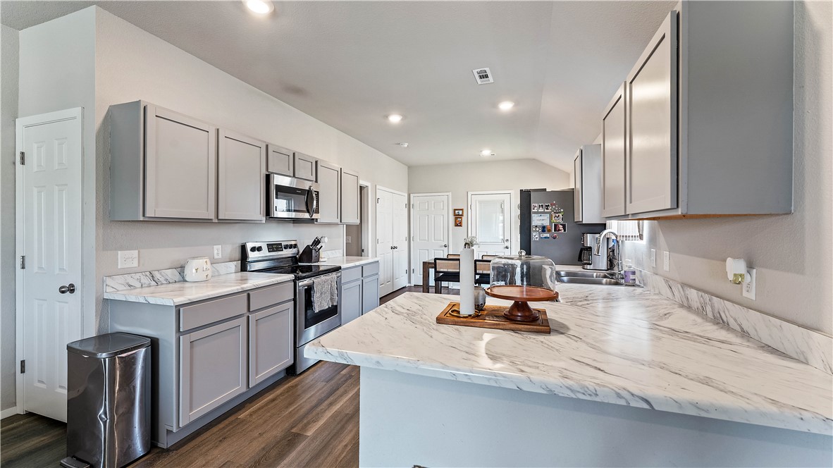 Cottages At Clear Creek Ph I - Residential